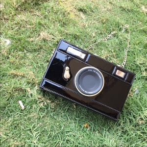 📸 Vintage Camera Crossbody Bag